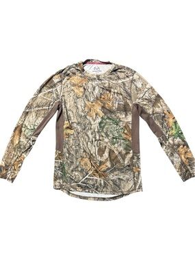 Realtree Men’s Small Camo Long Sleeve Hunting Shirt Scent Control